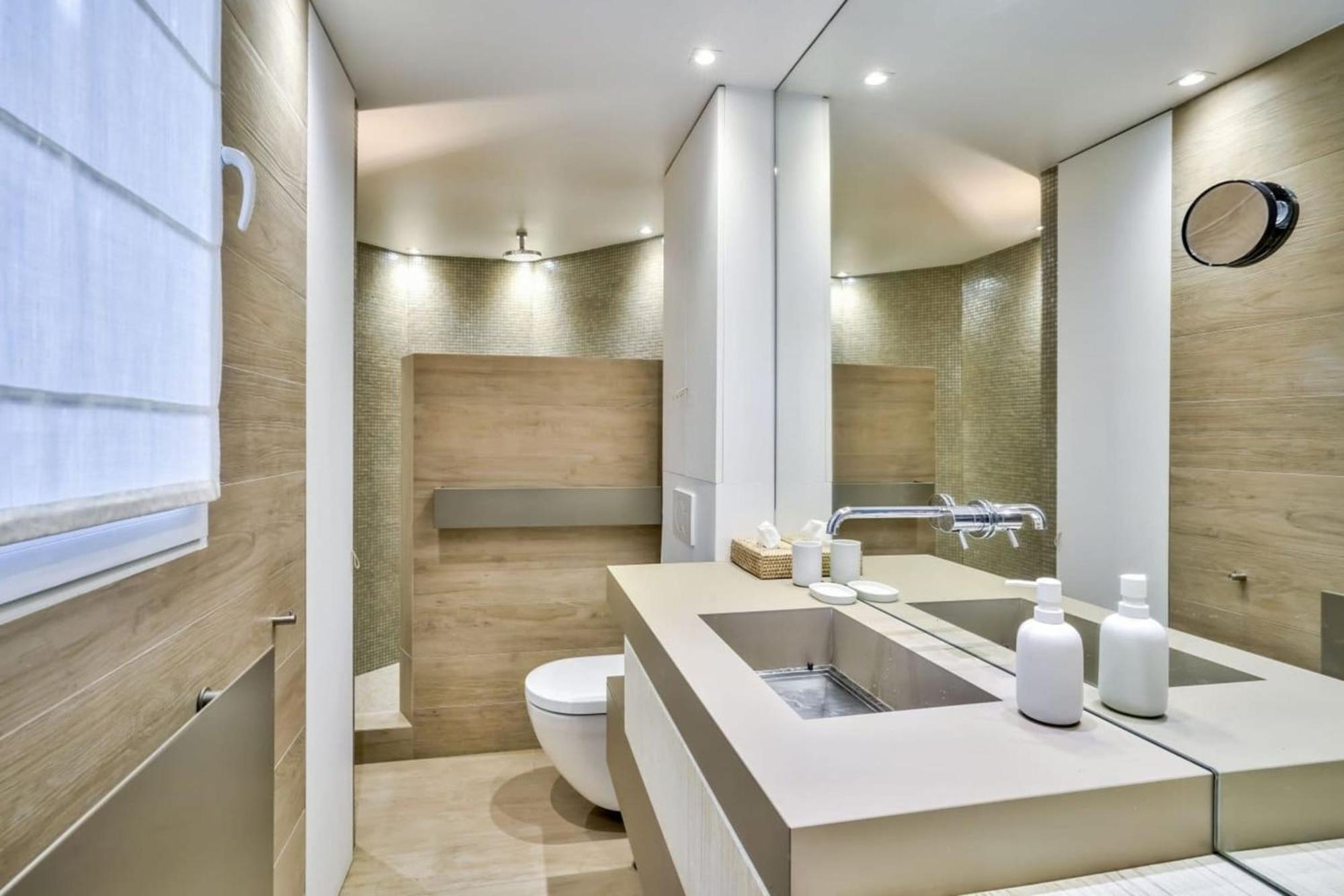Superb In The Heart Of Saint-germain Apartment *