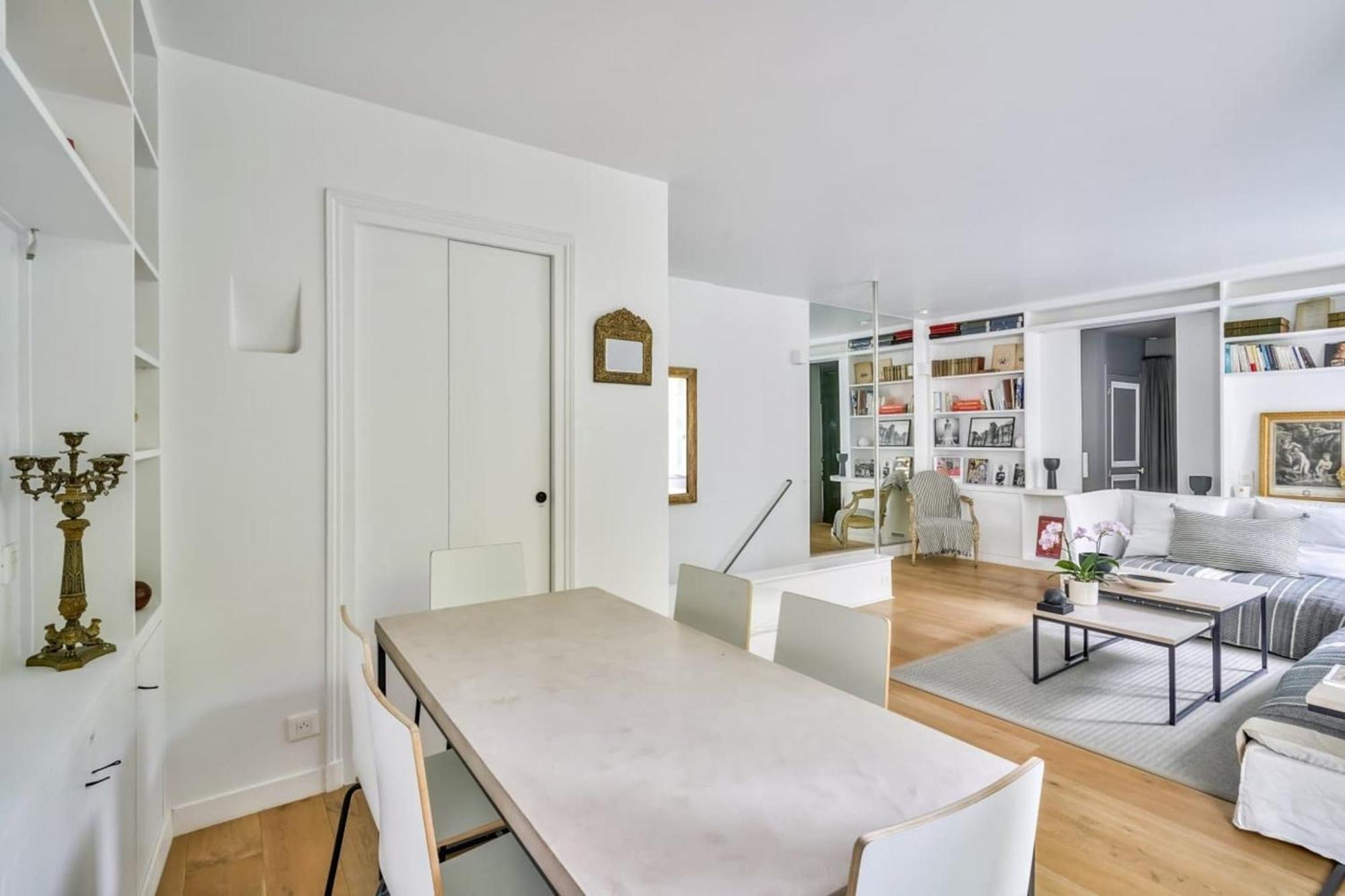 Superb In The Heart Of Saint-germain Apartment *