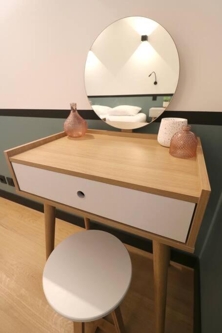 Cocon Neuf - Coeur Du 11e Apartment