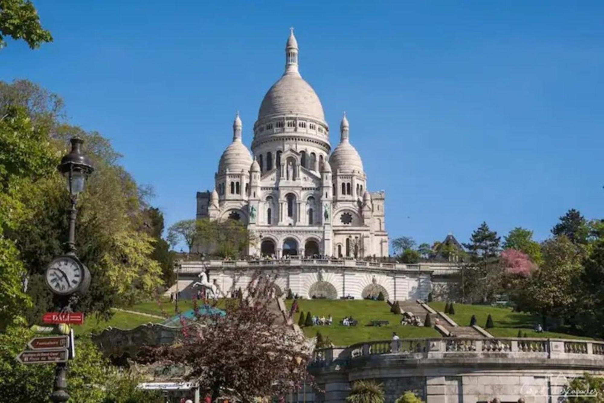 Apartment Cocon Parisien - Montmartre & Metro 13 & 14 *