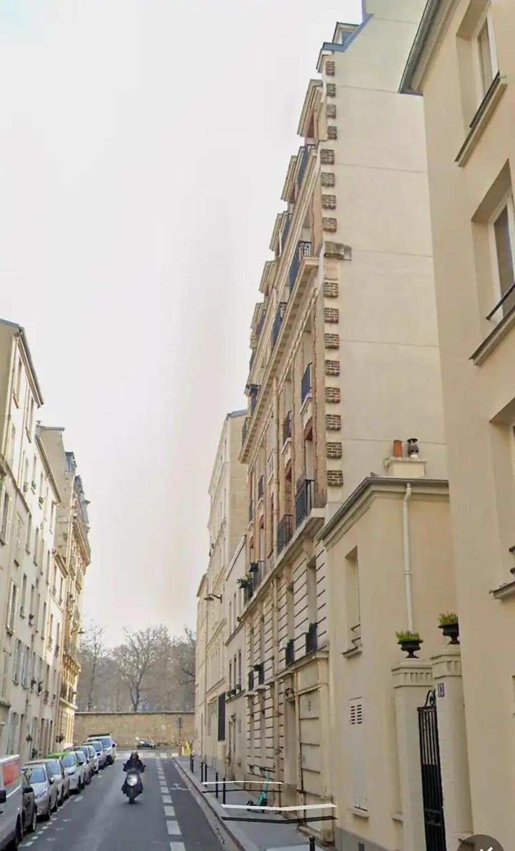 Apartment Cocon Parisien - Montmartre & Metro 13 & 14 *