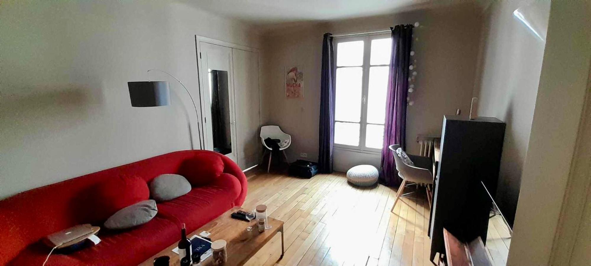 Apartment Avec Balcon Dans Calme Avec Gardien - *