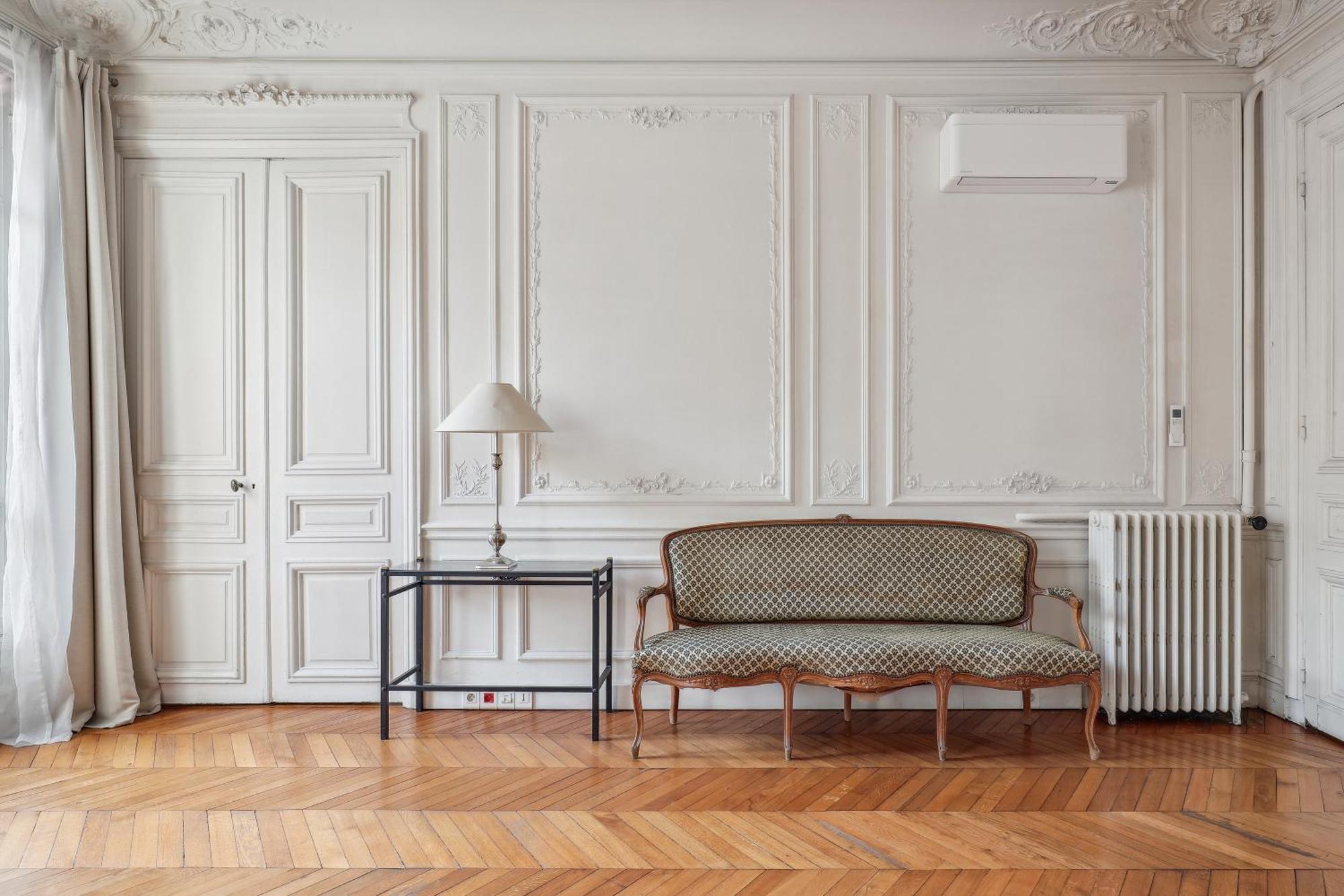 Ac Luxury 6 People At Champs Elysees By Weekome * Paris