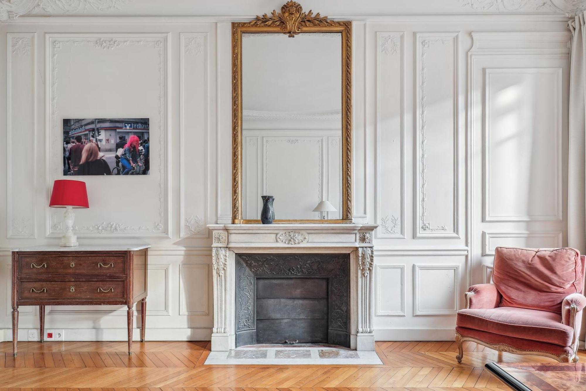 Ac Luxury 6 People At Champs Elysees By Weekome Apartment