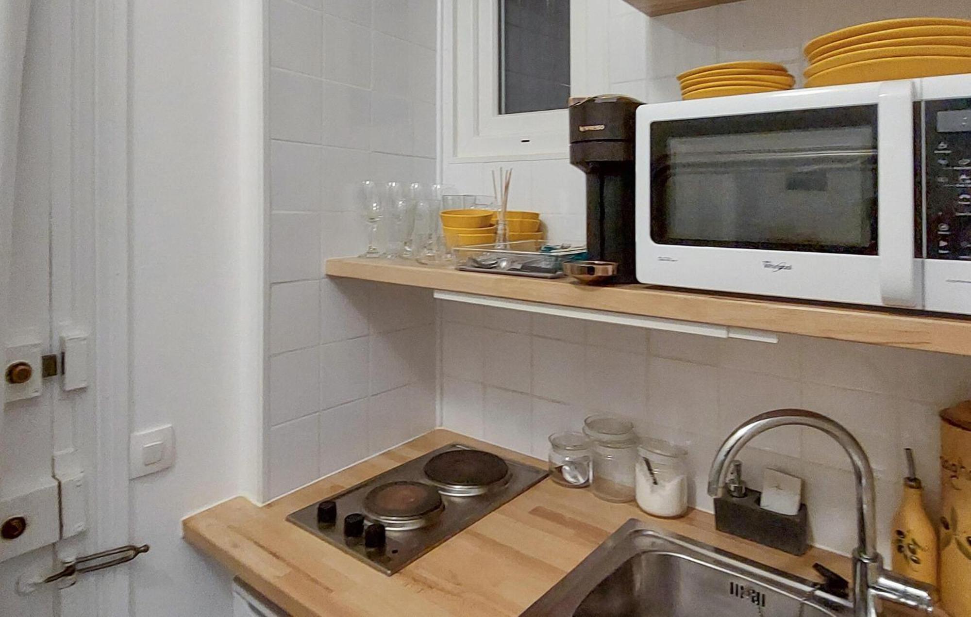 Apartment Amazing In With Kitchen Paris