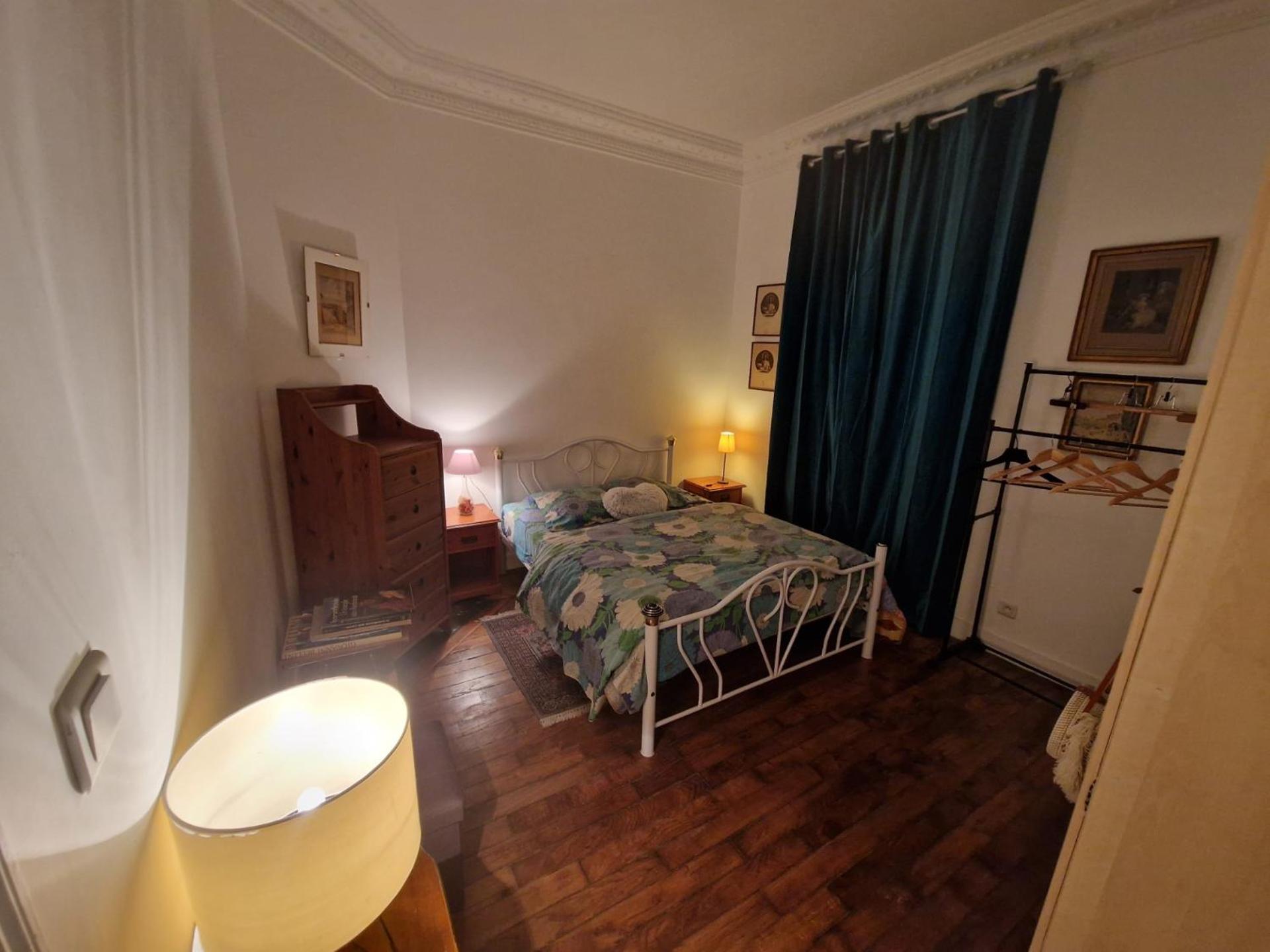 2 Pieces A Auteuil * Paris