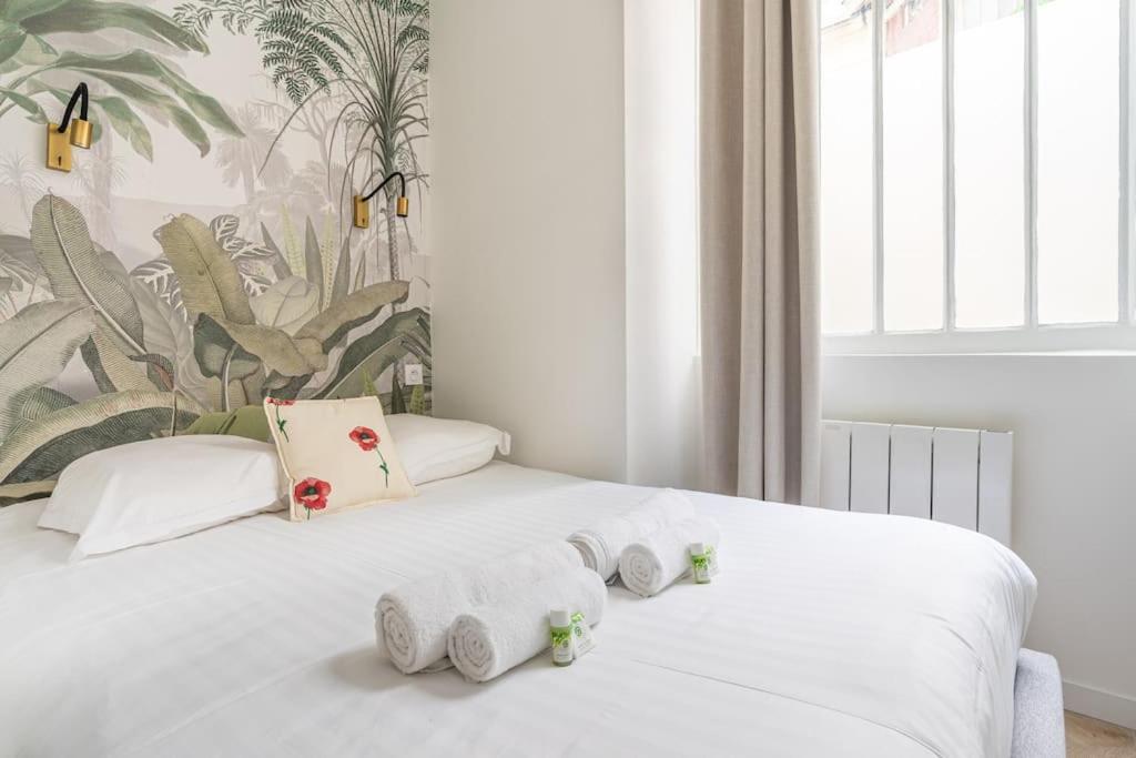 New - Luxeux Avec Cinema Et Sauna * Paris