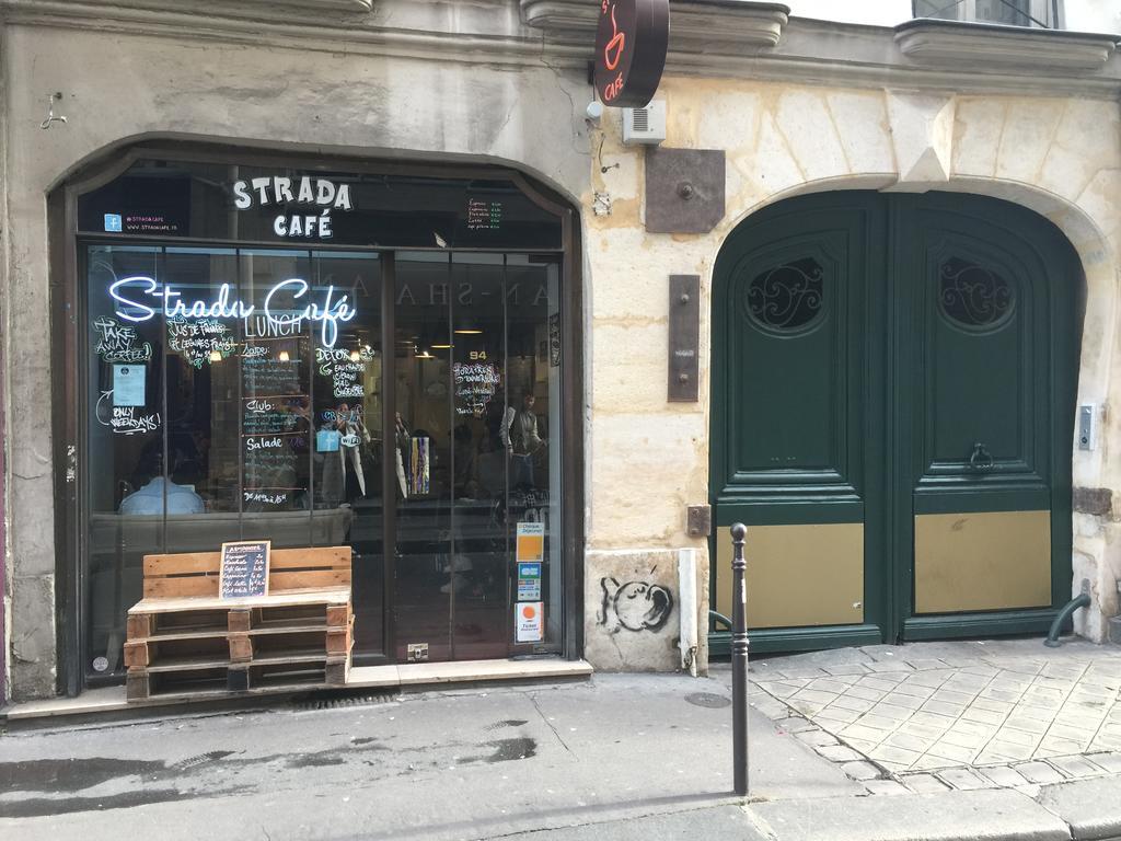 Transparent Marais Paris