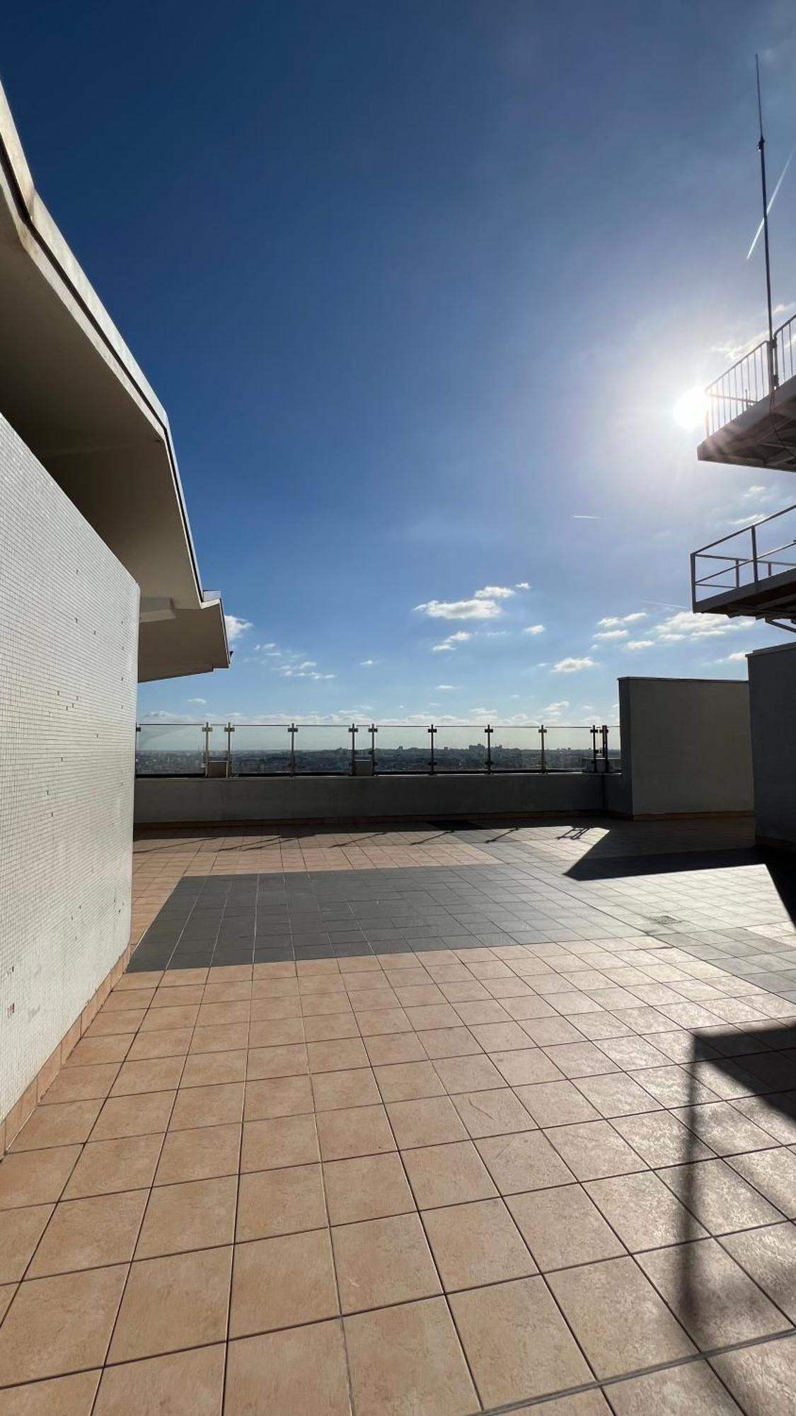 Bella Vista : Piscine & Vue Panoramique