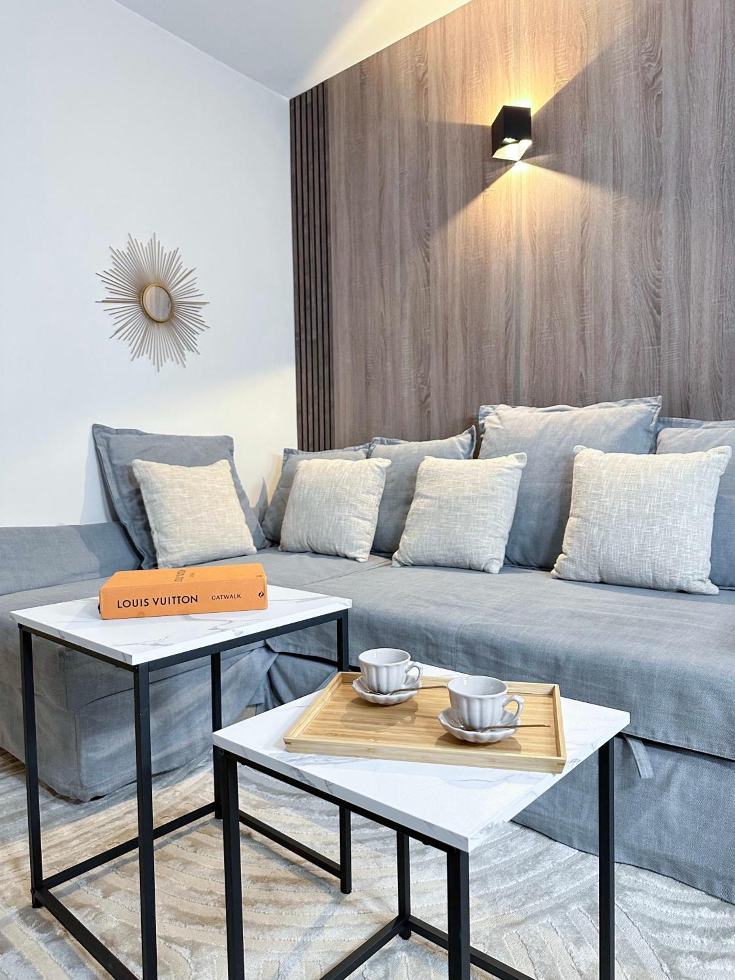 Apartment Champs-elysees Finest Flat