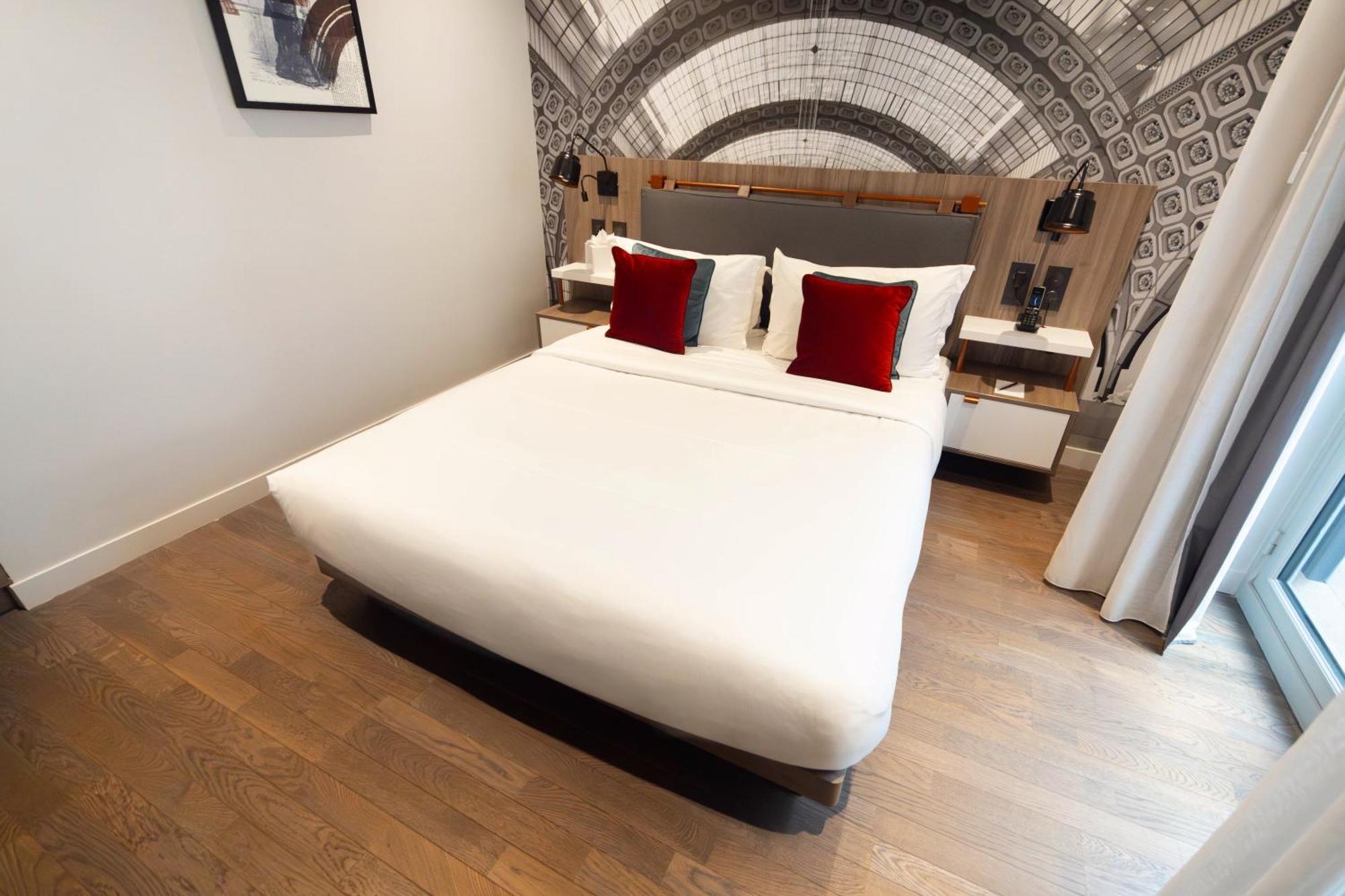 Mode Aparthotel 4*