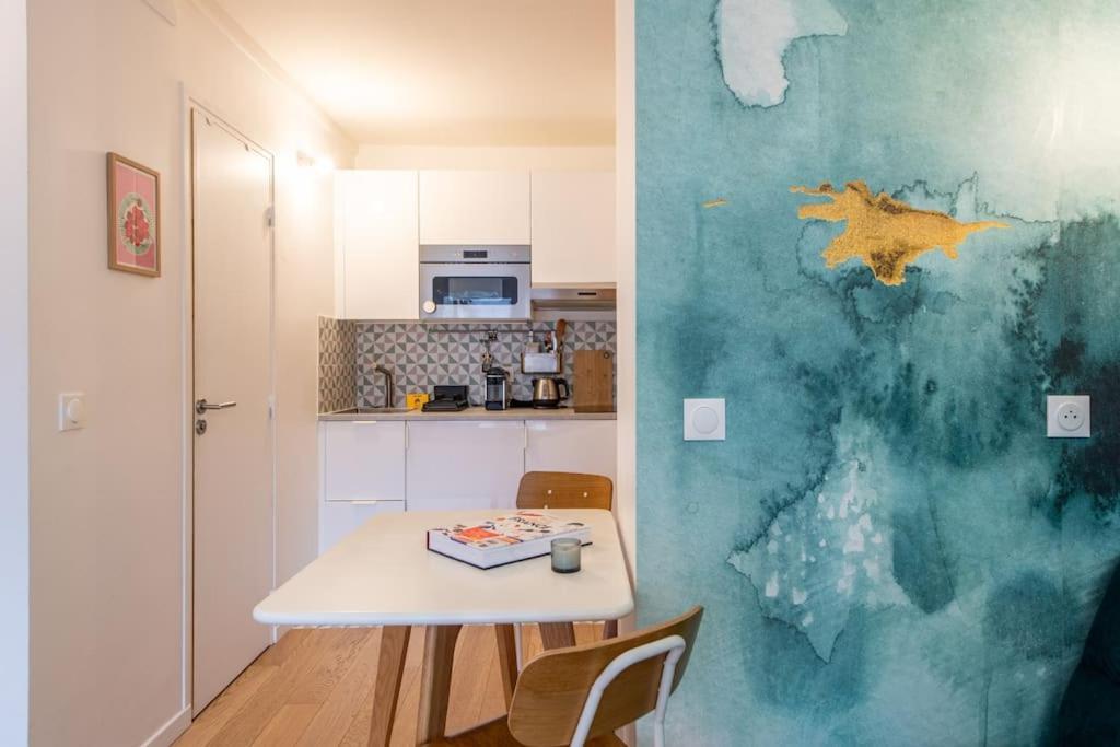 Couronnes - Cosy Equipe Et Privatif Appartement Paris