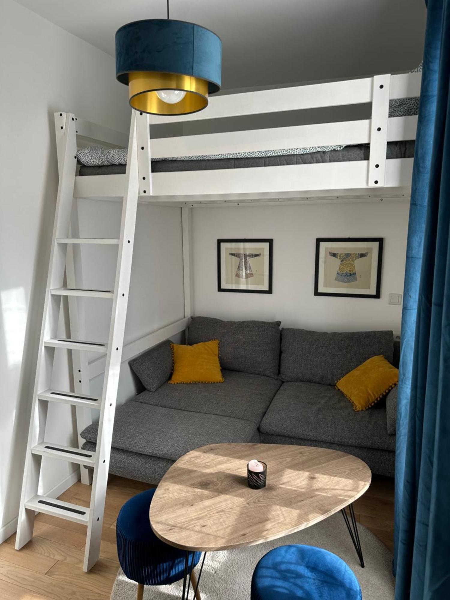 Ourcq, 19 - La Villette, Buttes Chaumont Apartment *