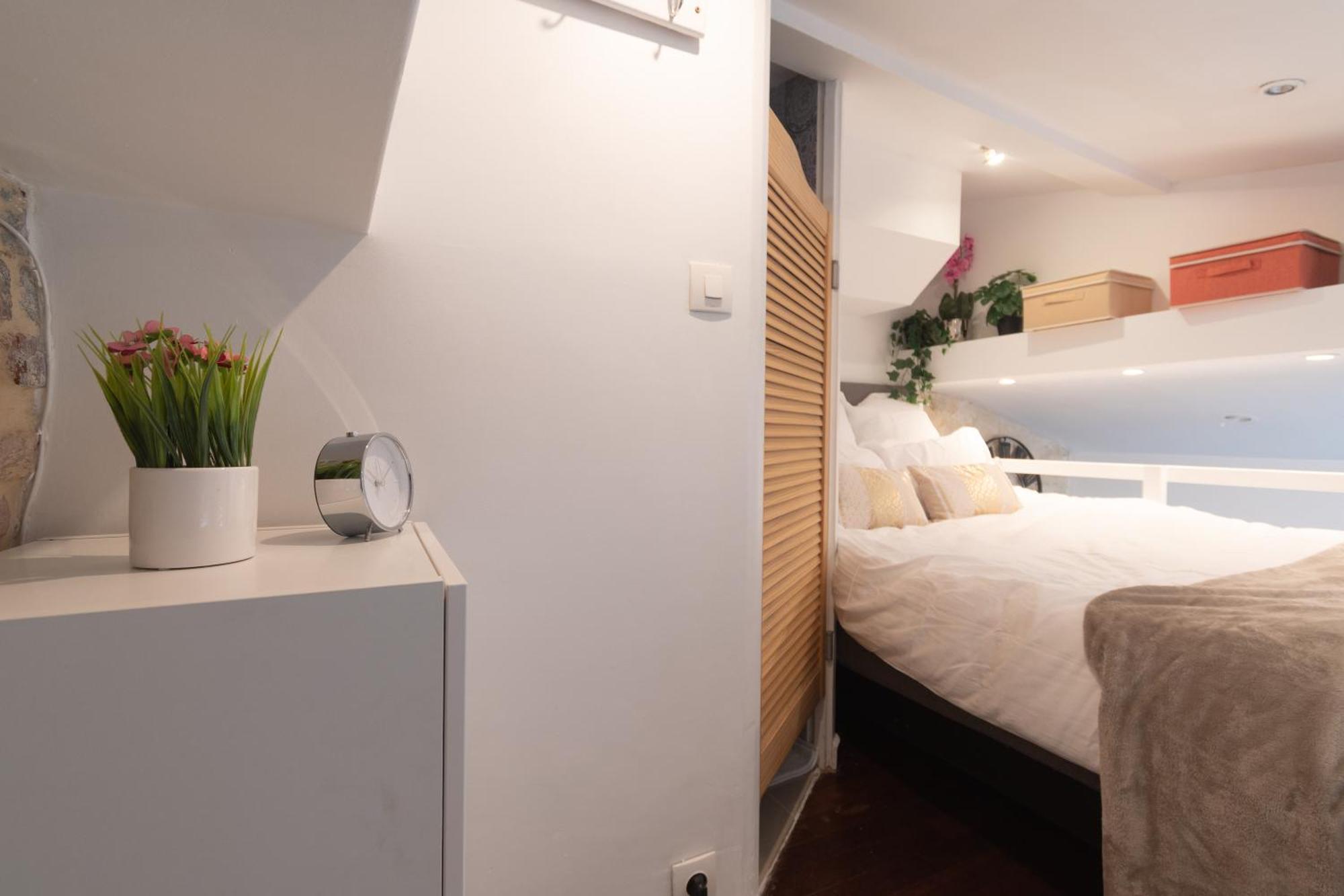 Apartment Duplex Parisien Metro13 Paris