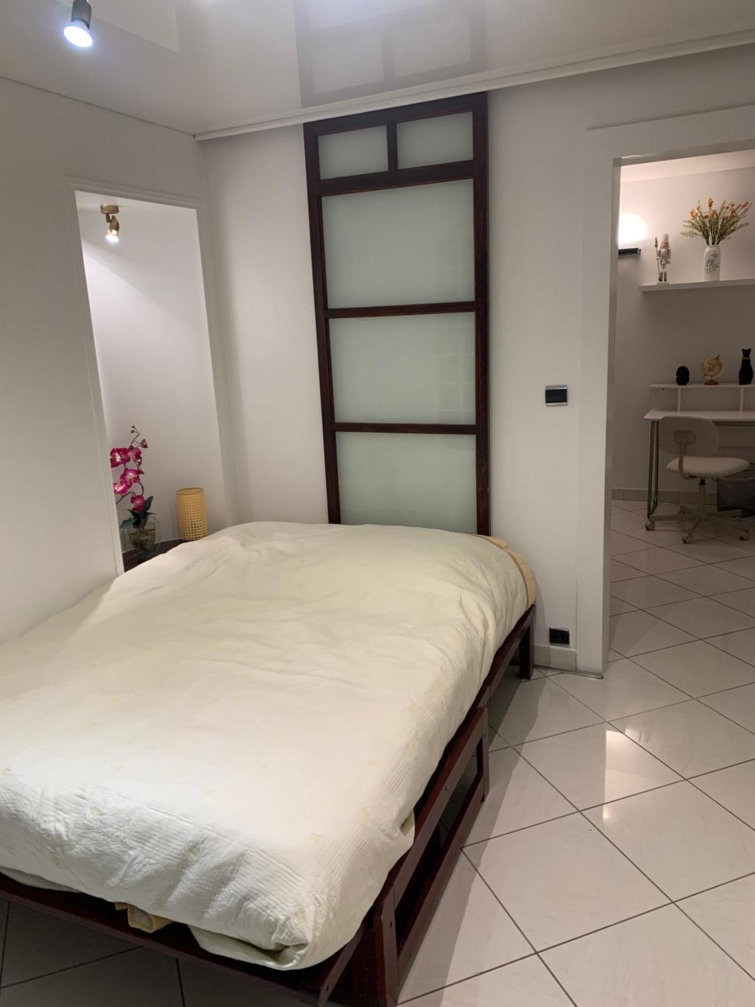 Mignonne Apartment *