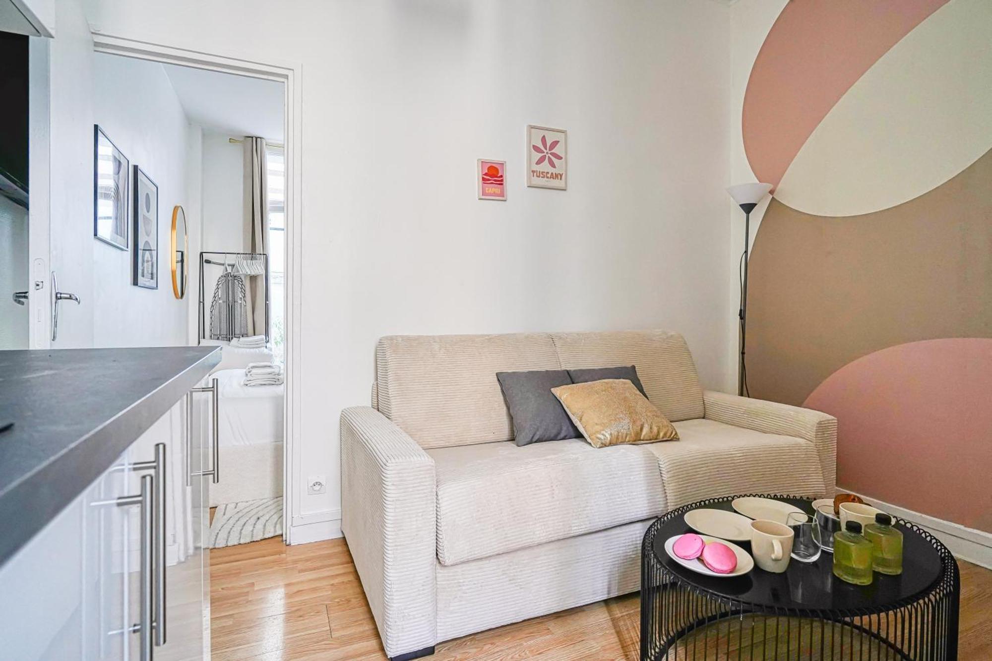 Equipe Dans Le Quartier Montparnasse Appartement Paris