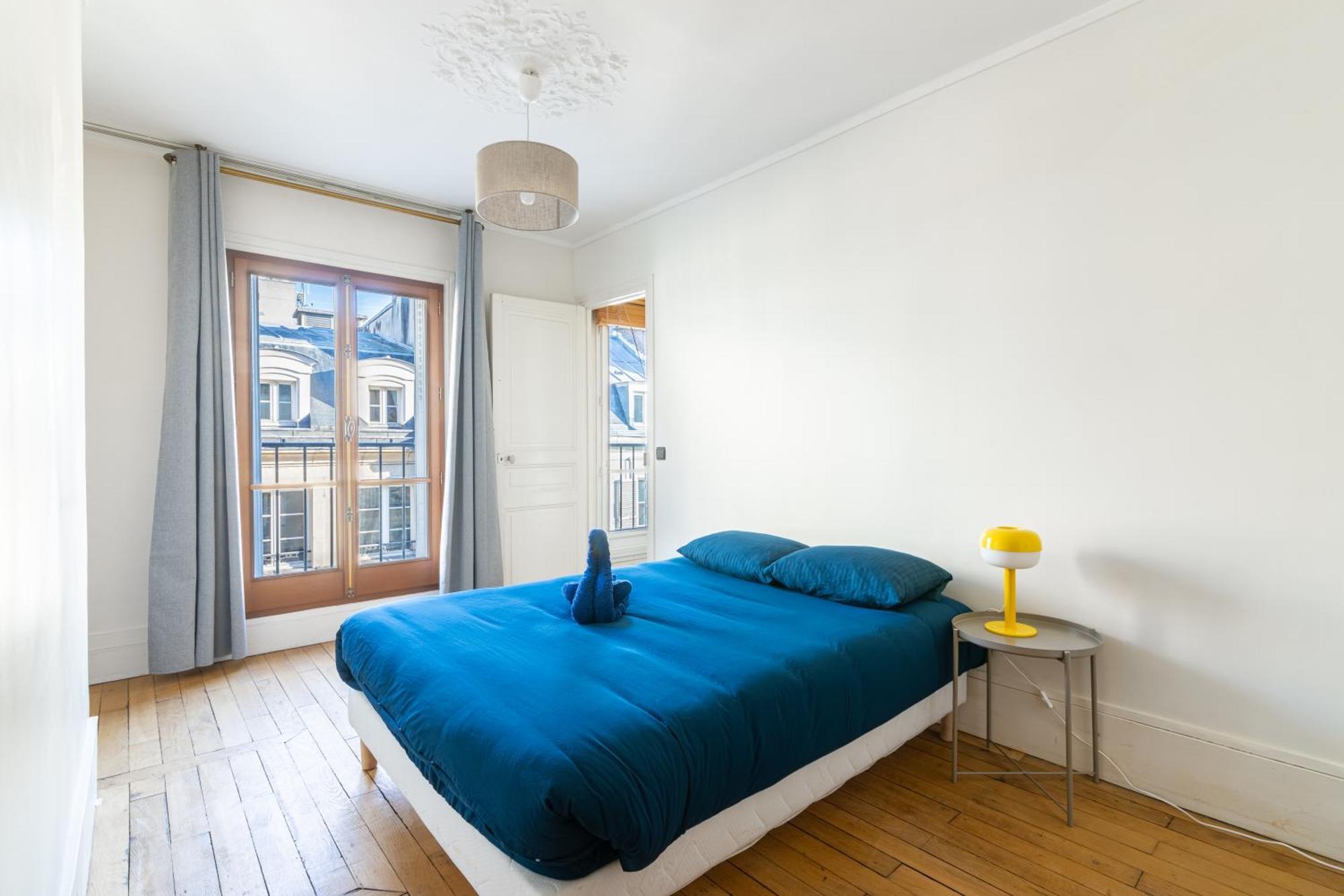 Quartier La Madeleine Free Netflix Paris
