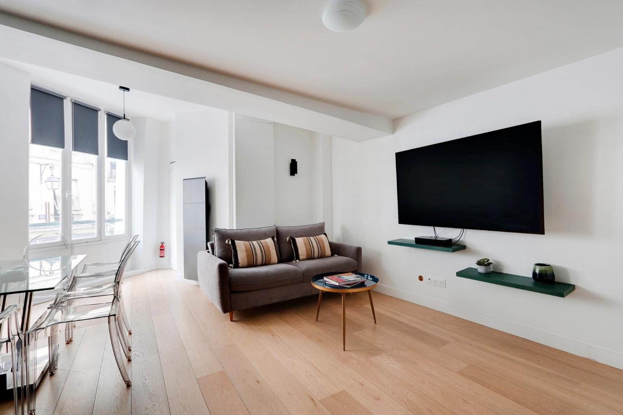 Pick A Flat's In Saint-germain-des-pres - Rue Dauphine Apartment *