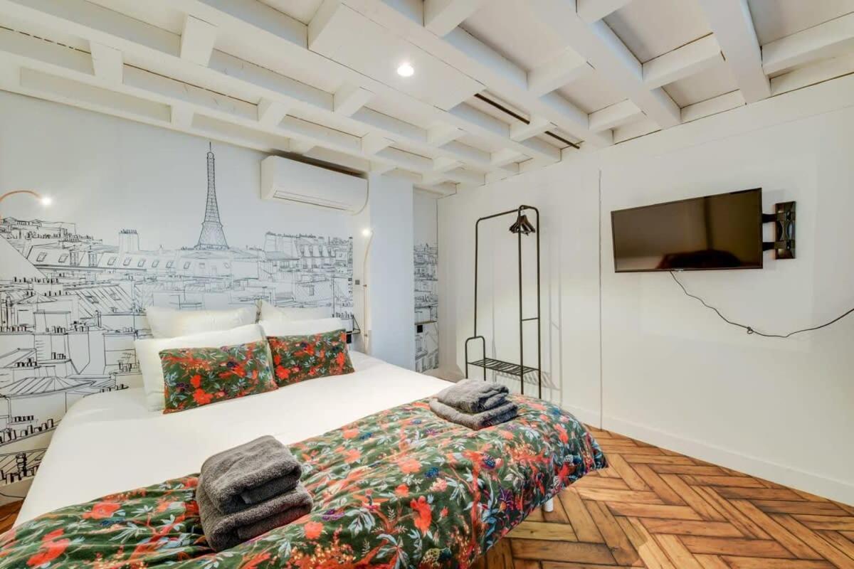 Apartment Stylish And Sunny 7bd With Garden For 17 Guests! Paris