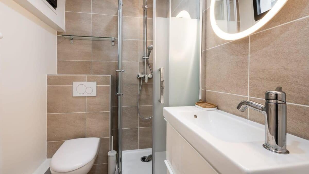 Bright & Renovated 3bd For 8 Guests In Le Marais! Apartamento Paris