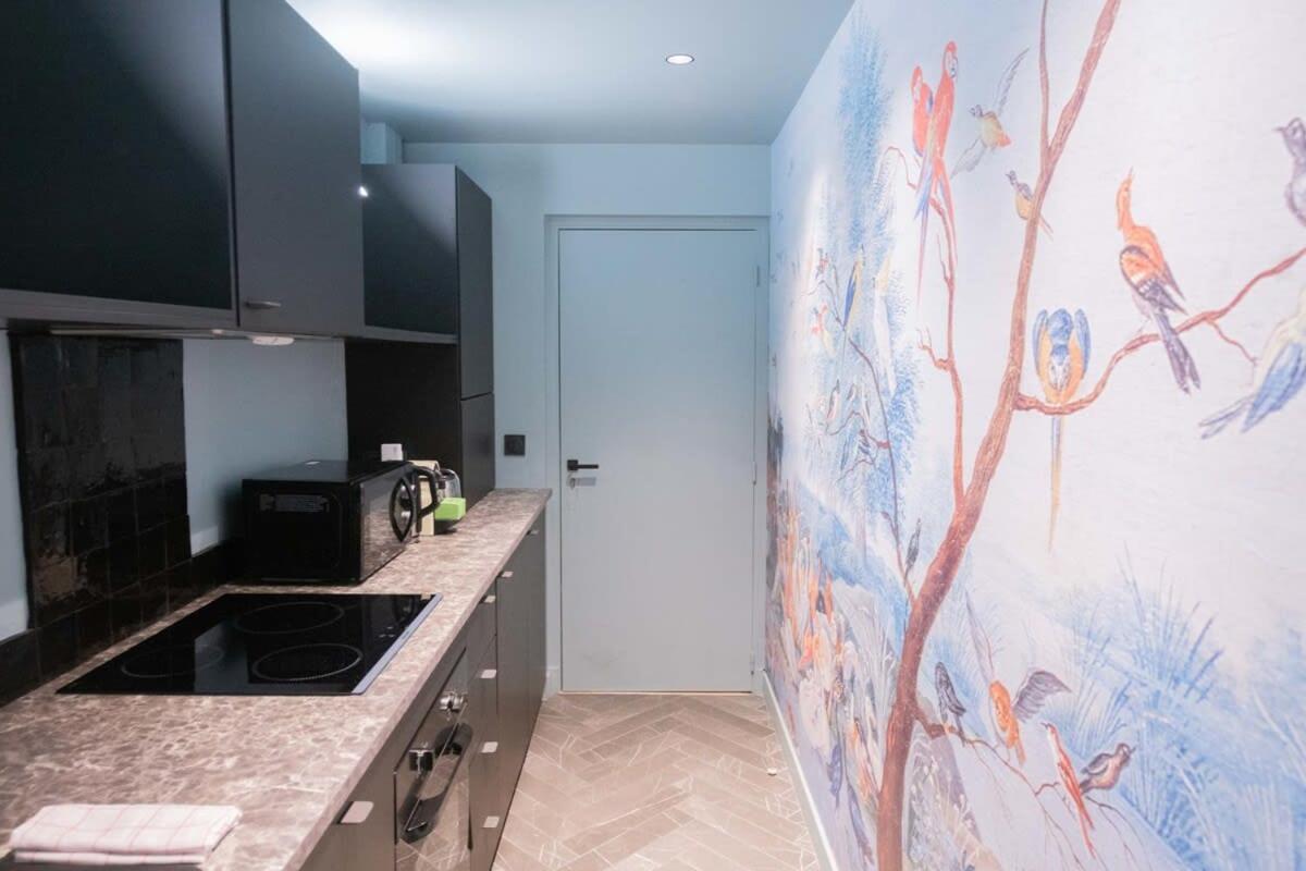 Appartement Recently Renovated 3bd Next To Invalides *