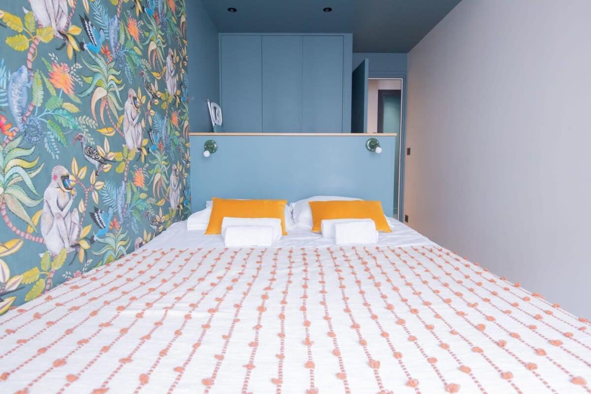 Recently Renovated 3bd Next To Invalides Appartement *