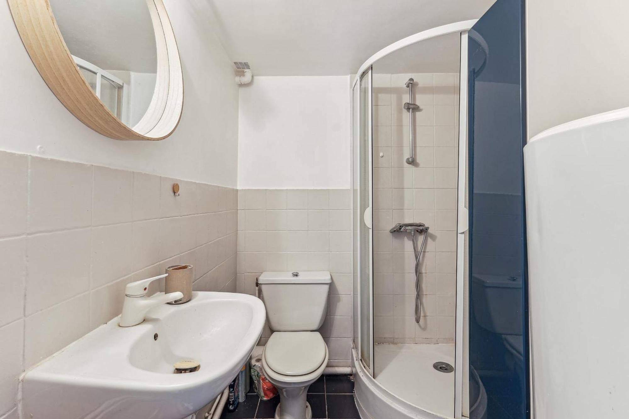 Magnifique Appart Duplex Metro 2pers Apartamento *