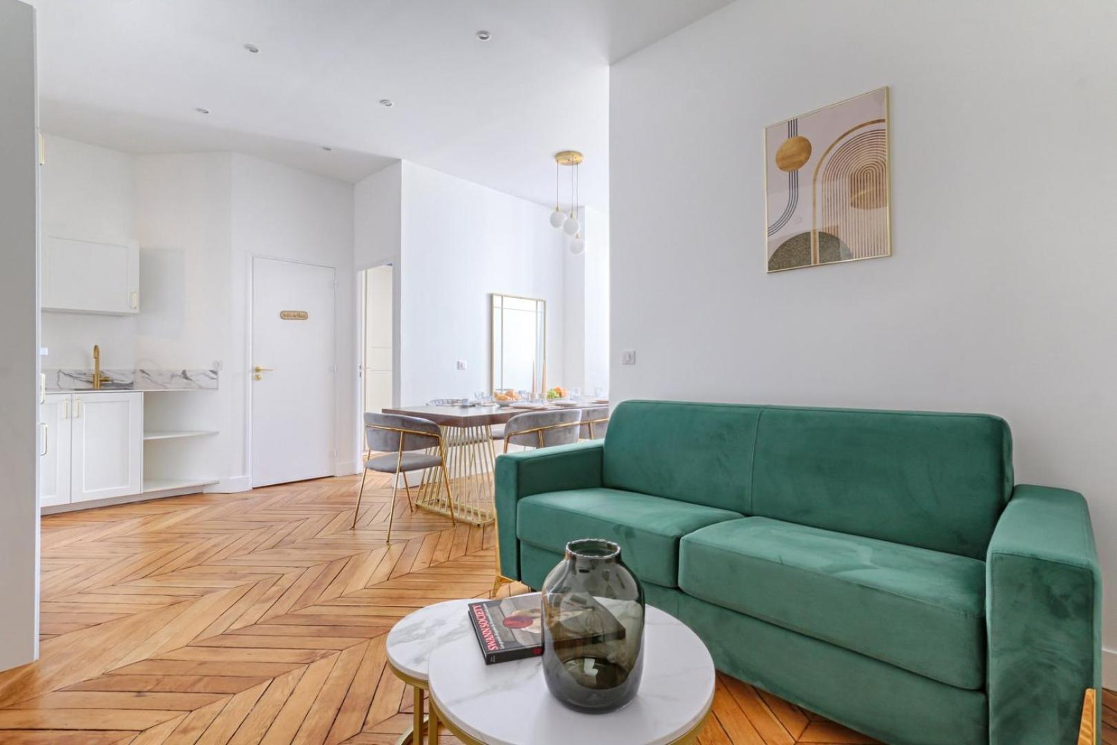 Harmonious Flat Parc Monceau 8p * Paris