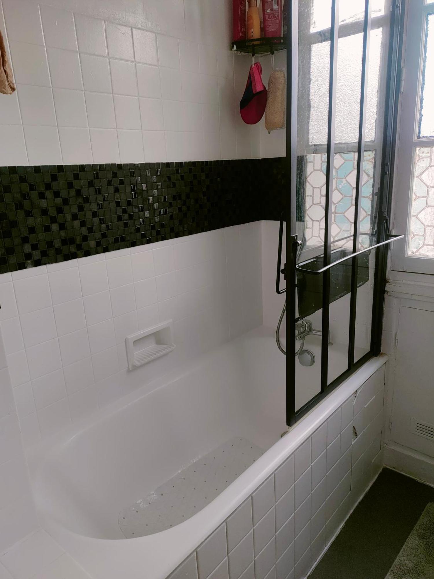 Spacieuse Vu Sur La Tour Homestay