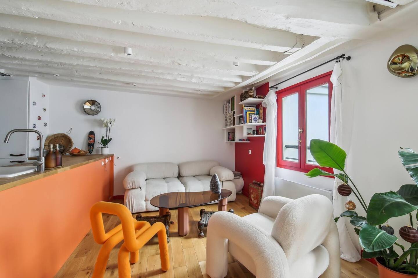 Charming Marais Flat * Paris