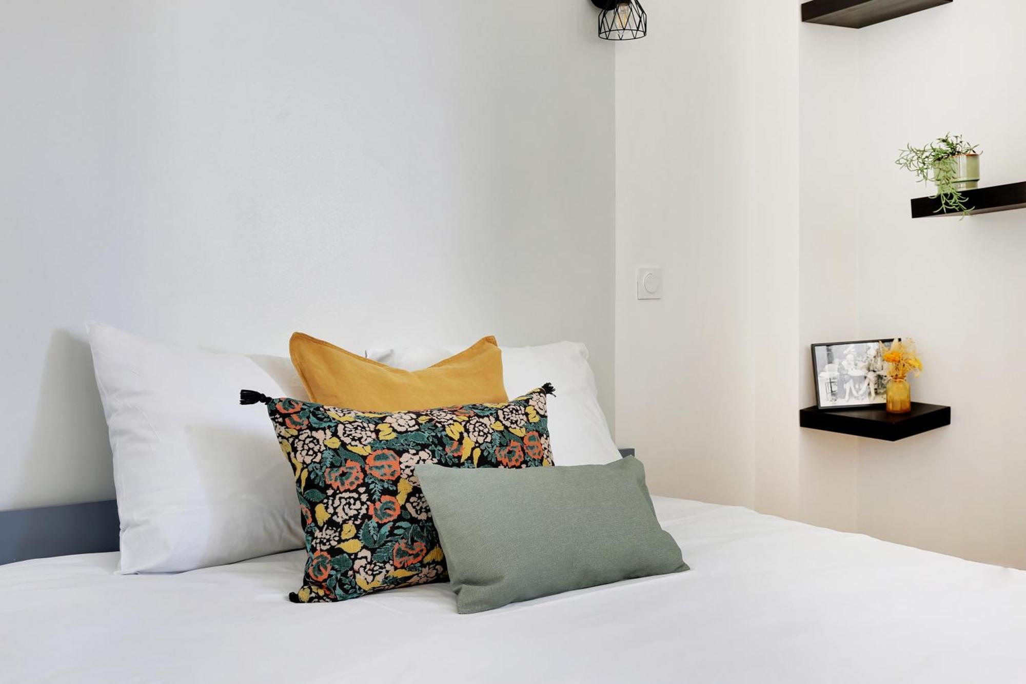 Flat Folies Bergeres - Bail Mobilite - Imhost Apartment *