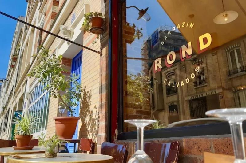 Charming Bright Sunny In Belleville Apartamento Paris