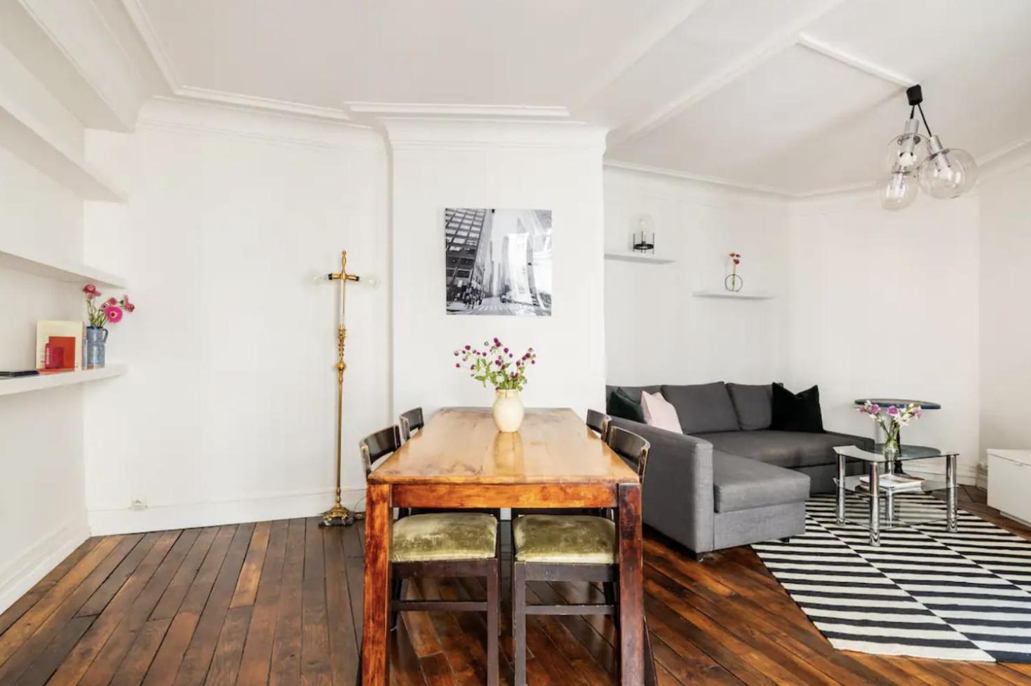 Apartment Spacious Bright In Montmartre Paris