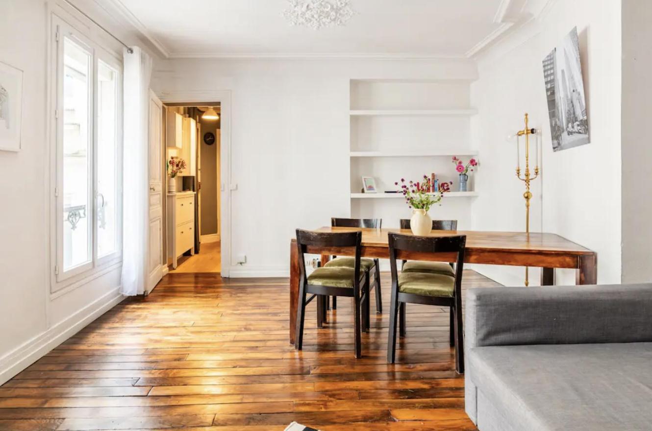 Apartment Spacious Bright In Montmartre Paris