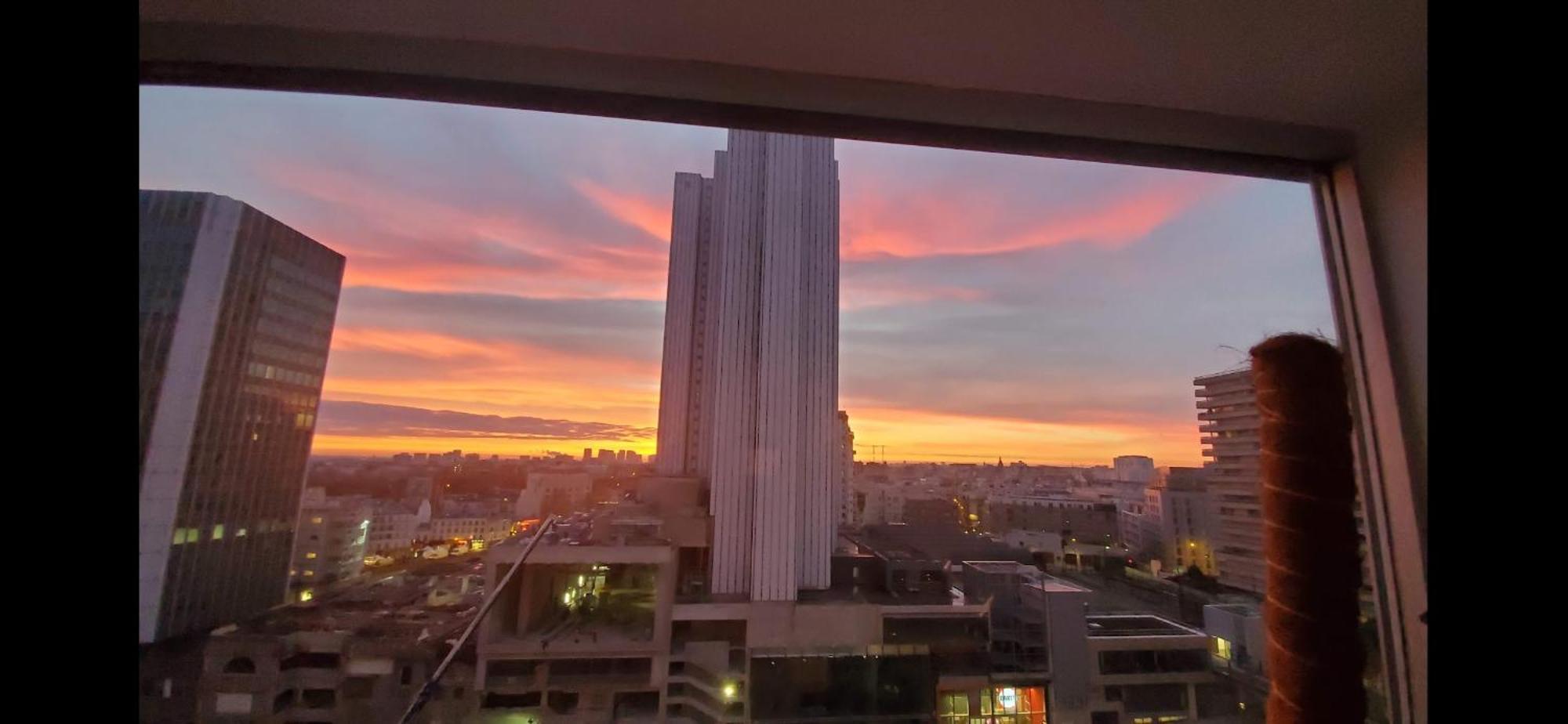 Hospedagem domiciliar 2 Private Bedrooms, Montparnasse Station Paris