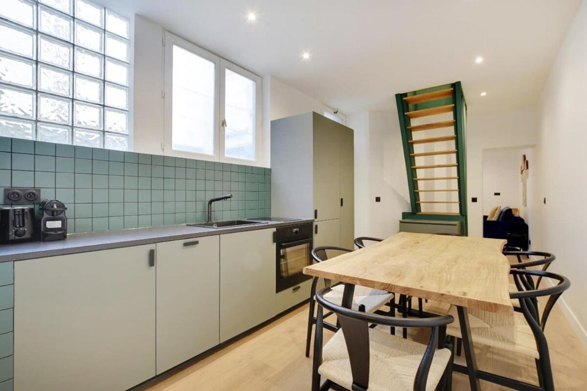 Place D'italie Modern & Renovated 3bd For 10guests