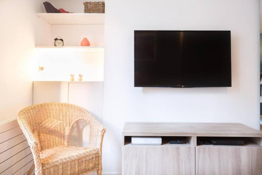 Apartment Charming Canal St Martin/gare De L'est *