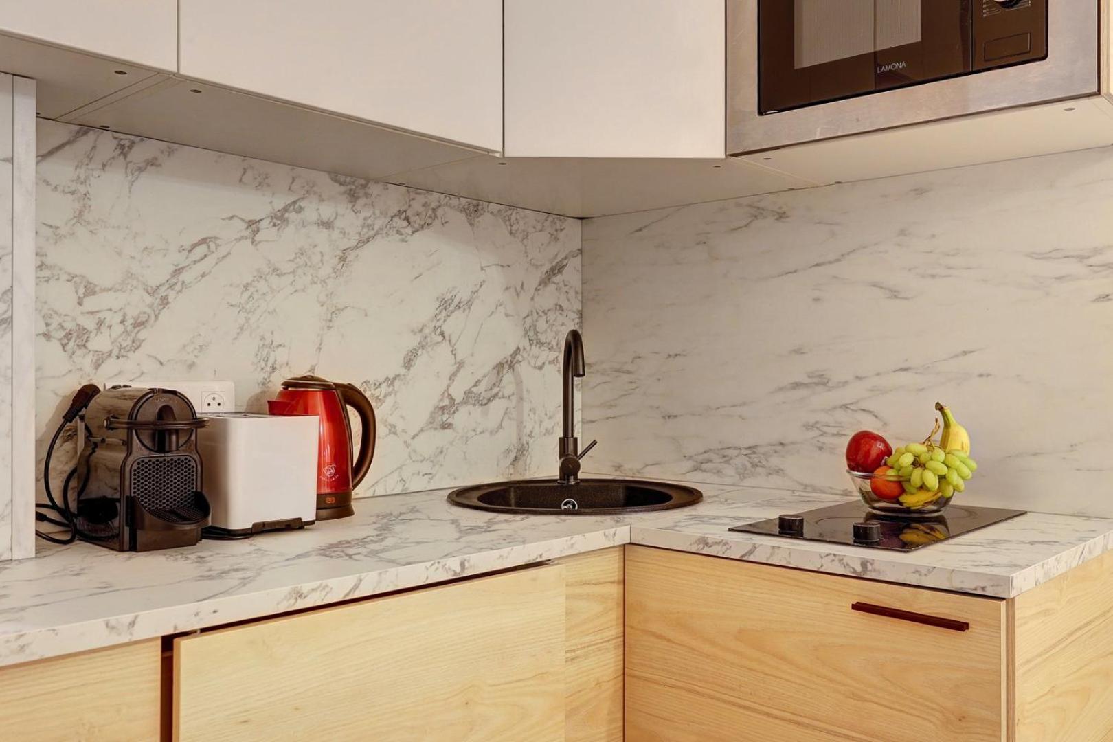 674 Square Mozart - Superb Studio In *