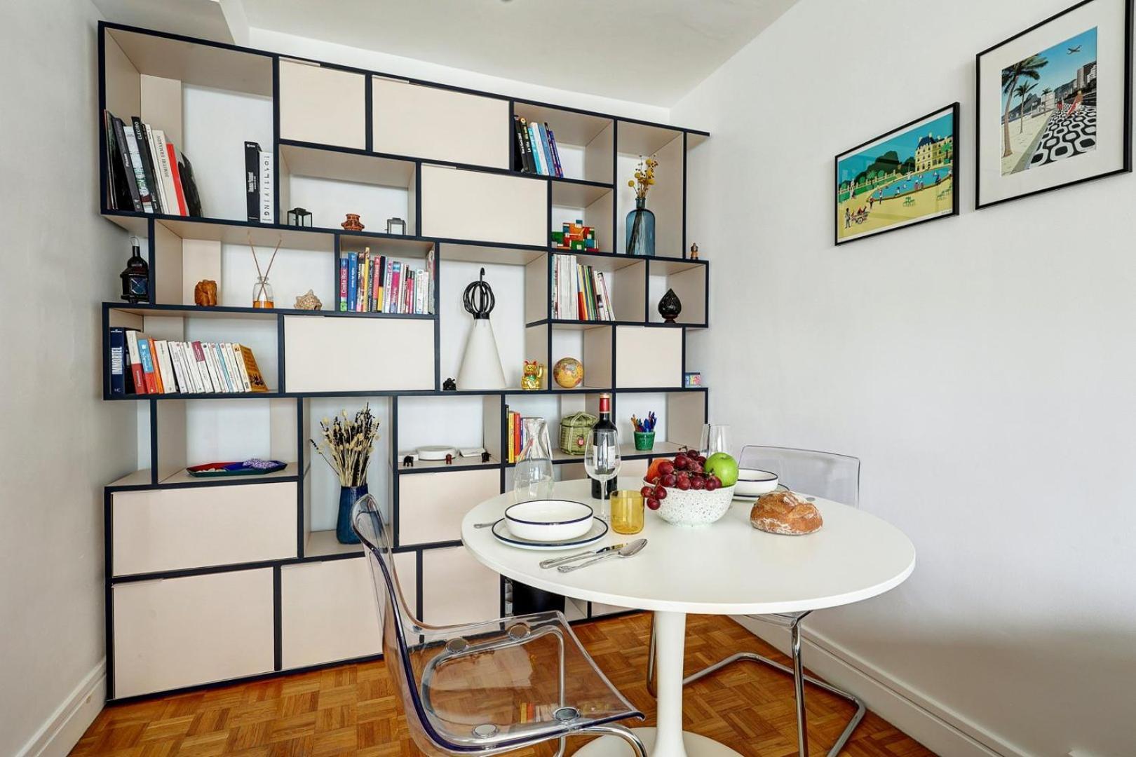 675 Bolivar - Superb In Apartment *