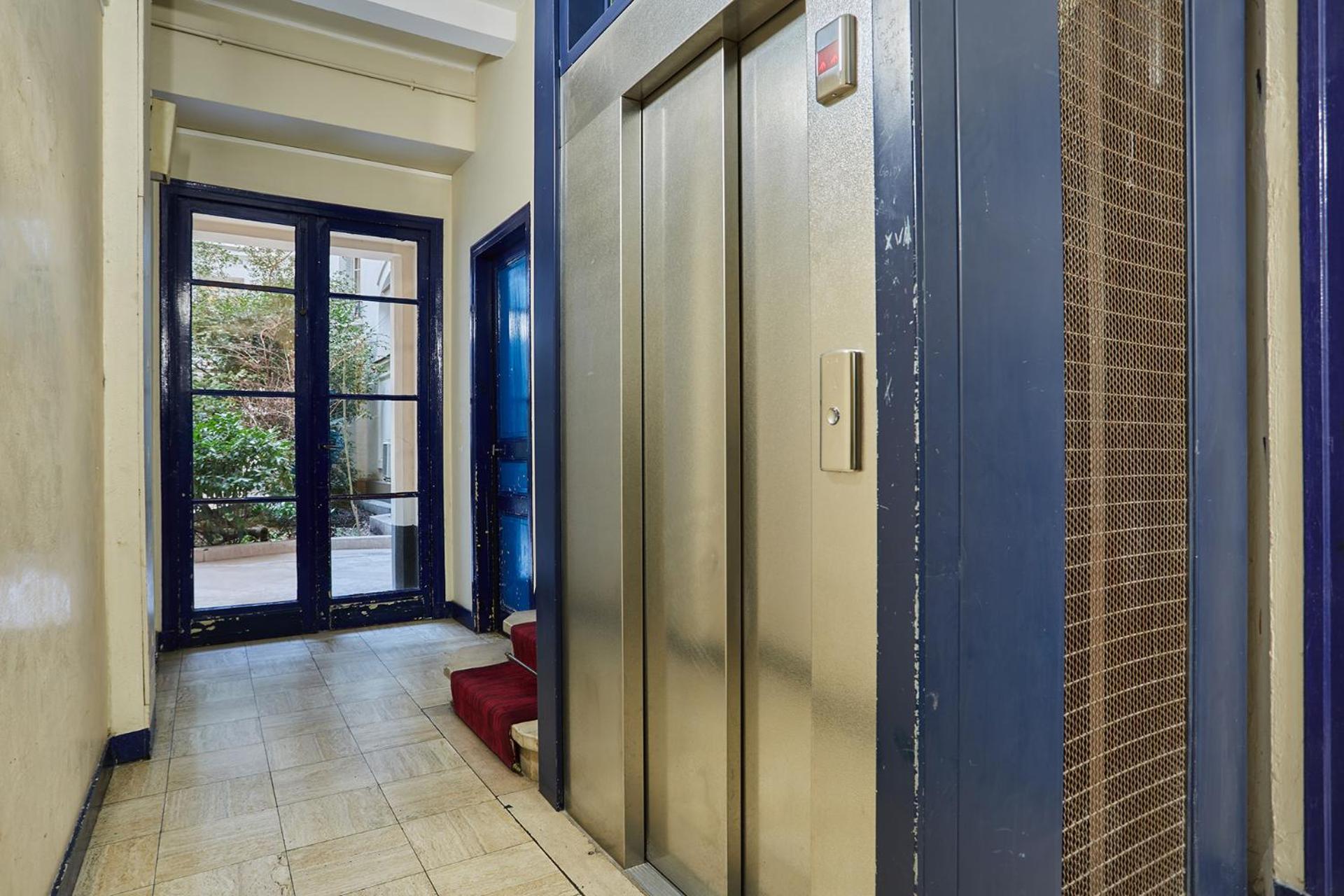 Trocadero By Studio Prestige