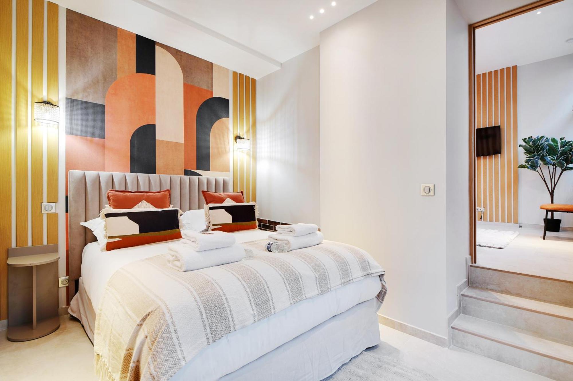 Superbe Appartement- 7p- Sacre Coeur Ramey I * Paris