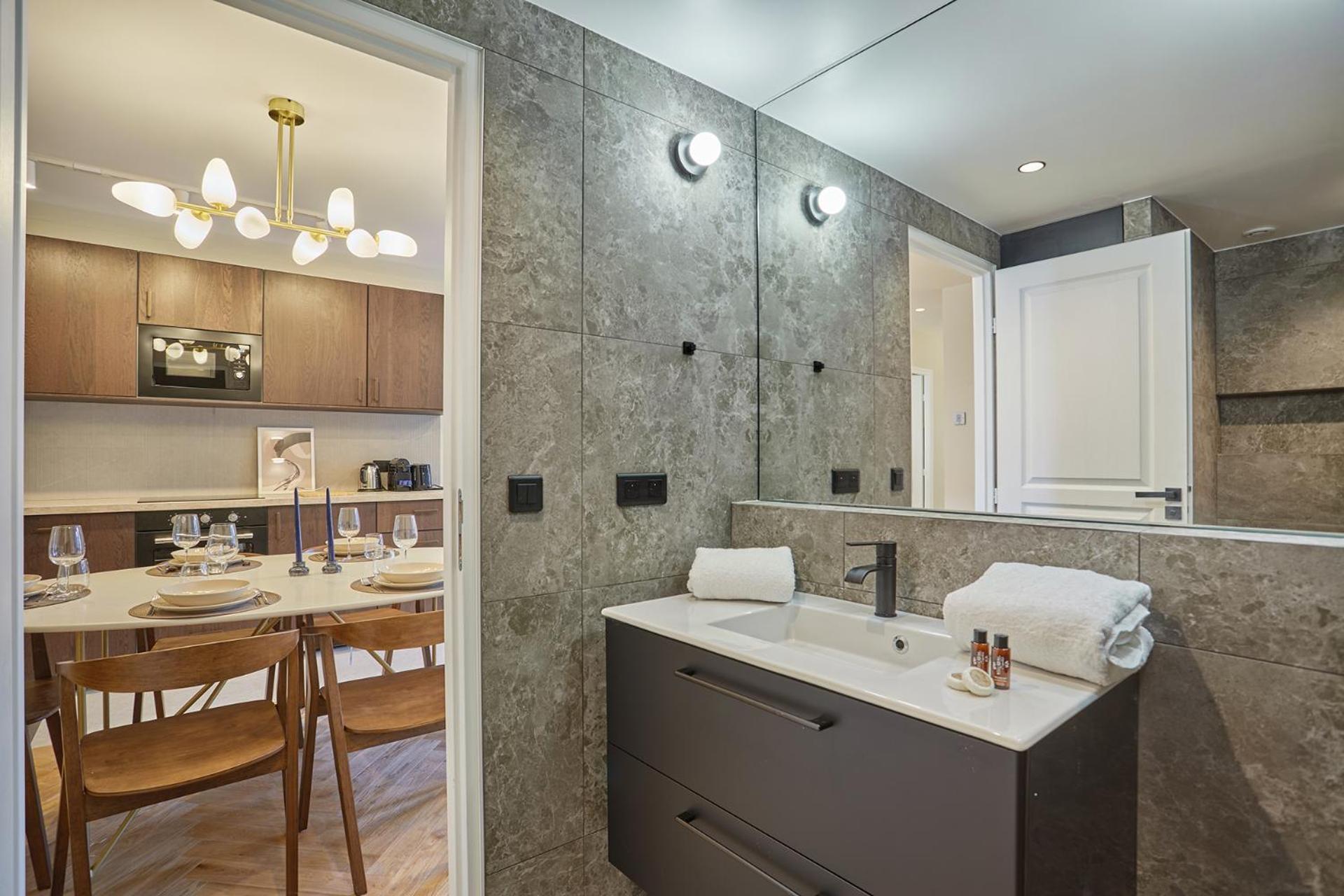 Le Marais By Prestige Apartment