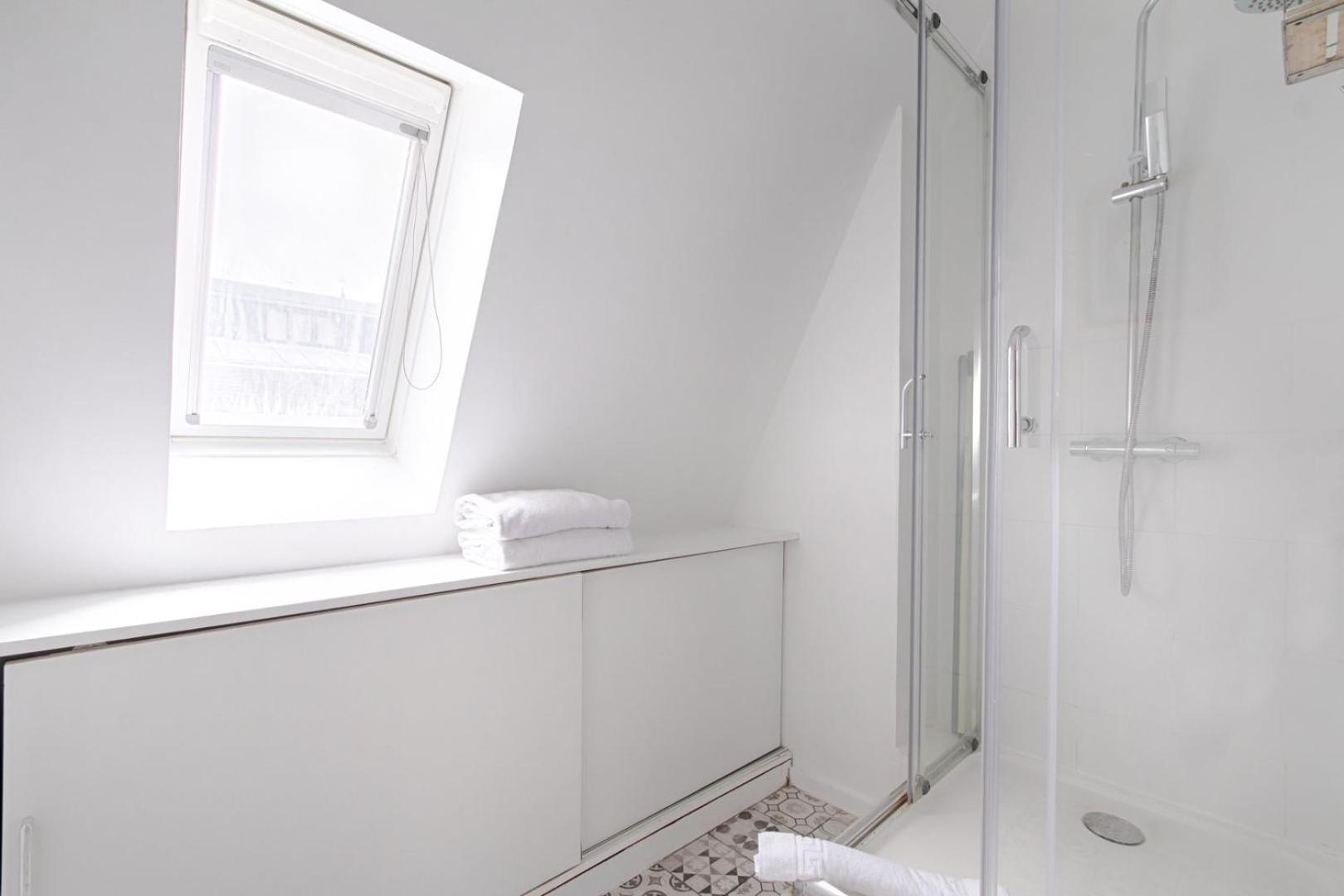Near To Saint Lazare - 6p Apartamento Paris