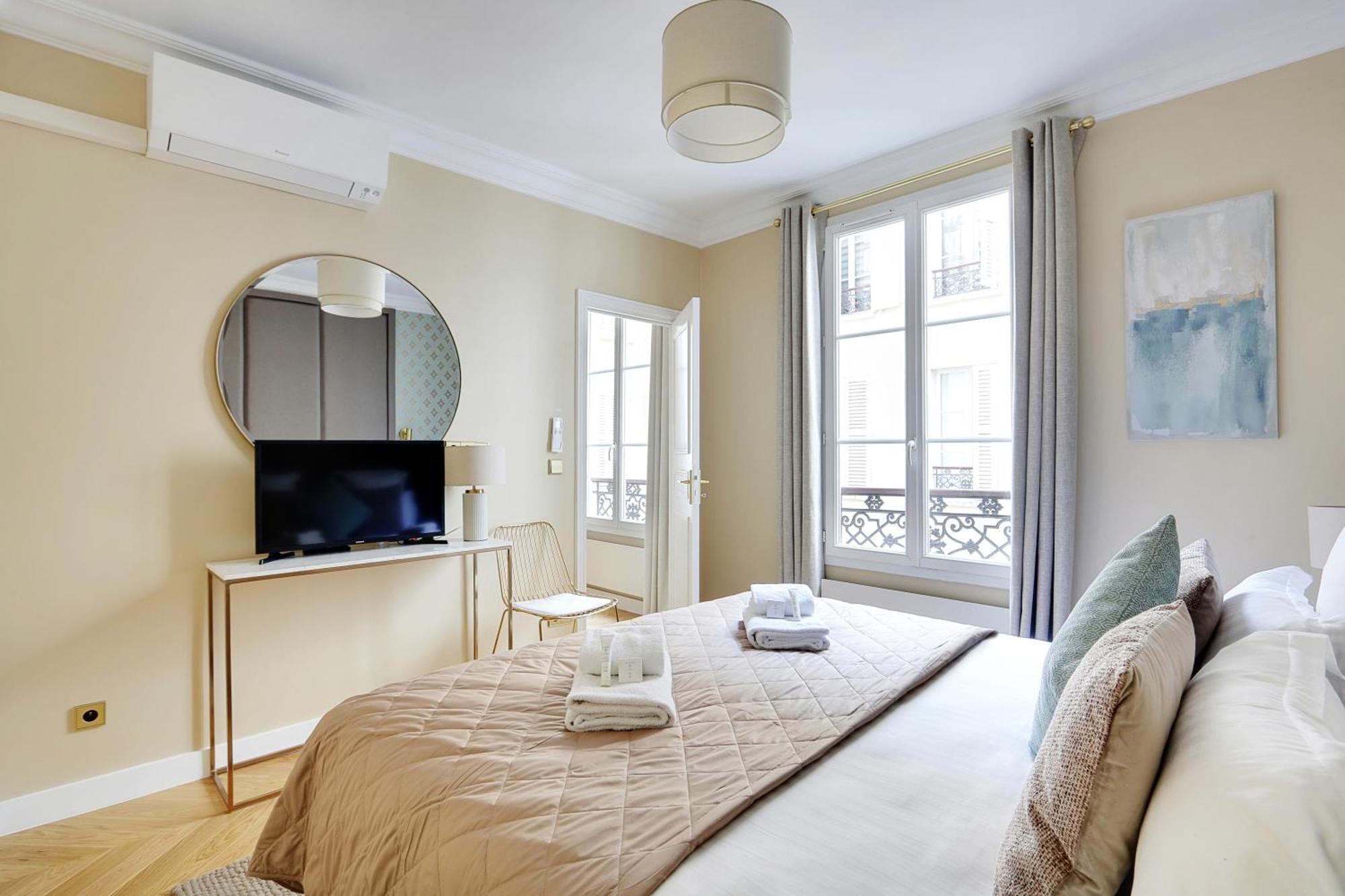Apartment Pick A Flat's In Opera Saint Lazarre - Rue De L'isly *