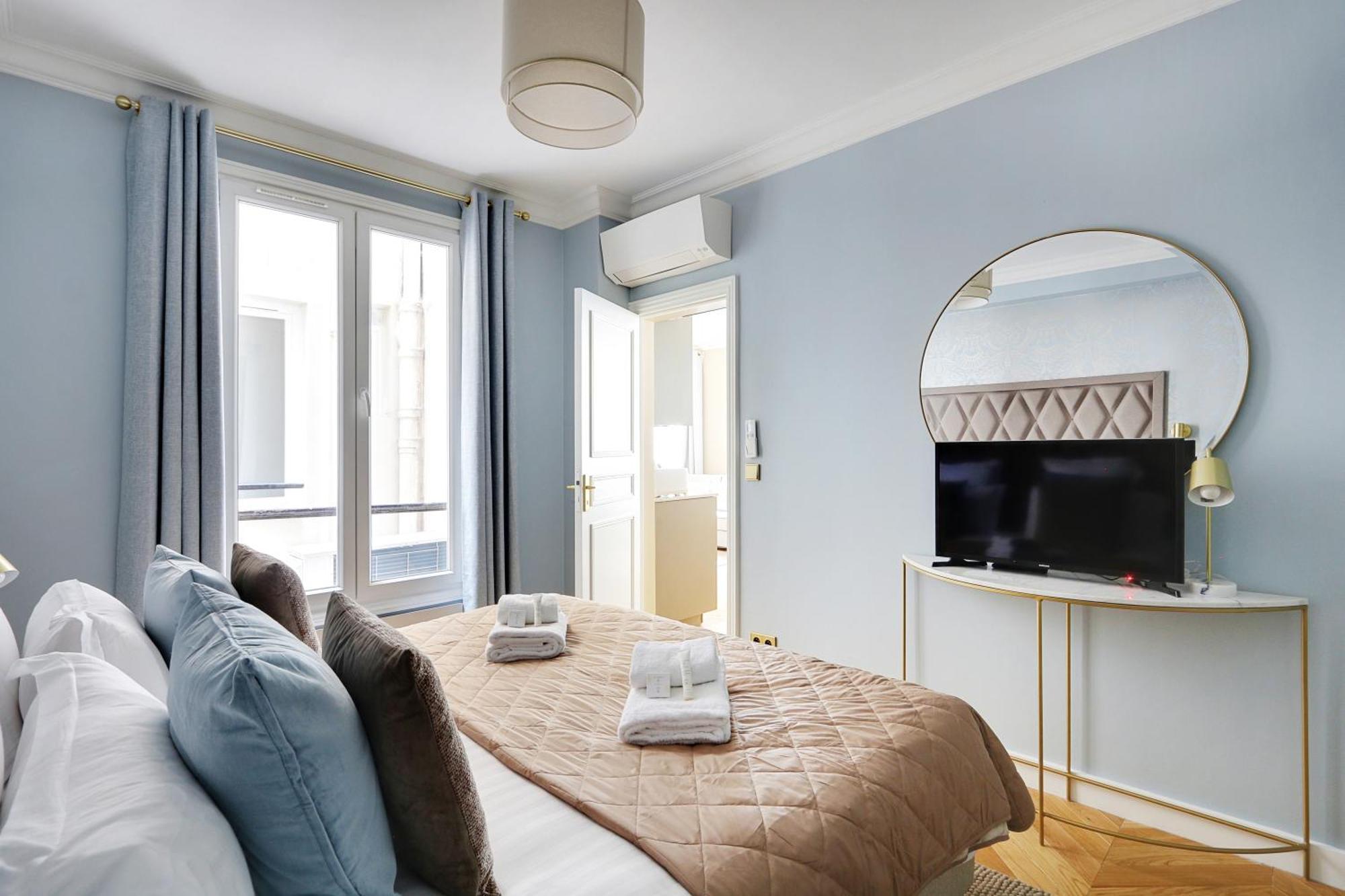 Apartment Pick A Flat's In Opera Saint Lazarre - Rue De L'isly