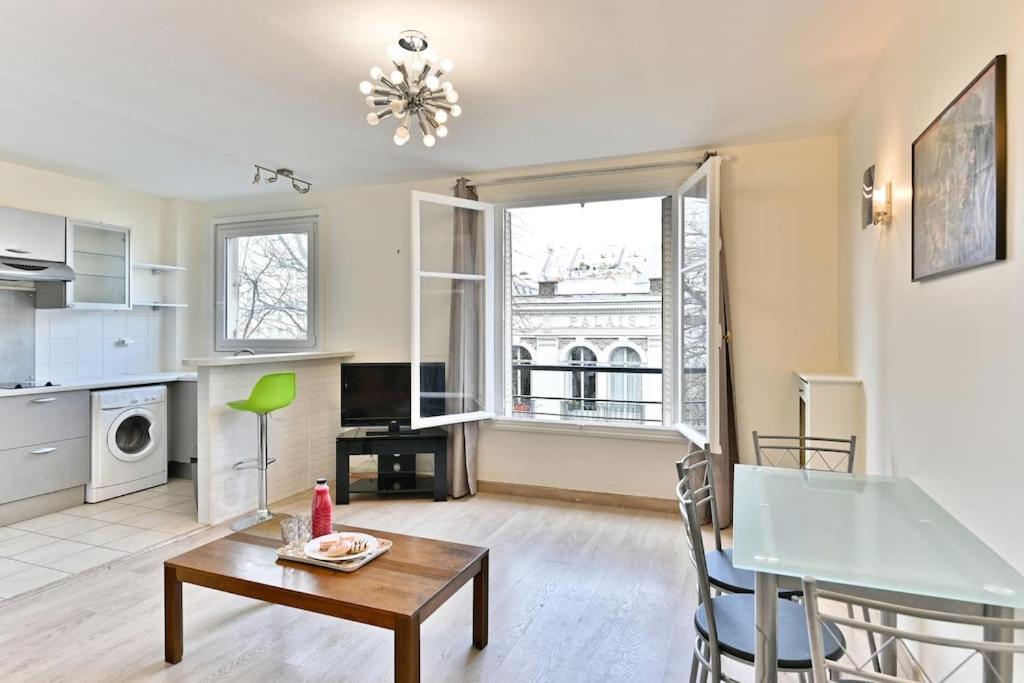 Apartment Central Avenue Du Maine *