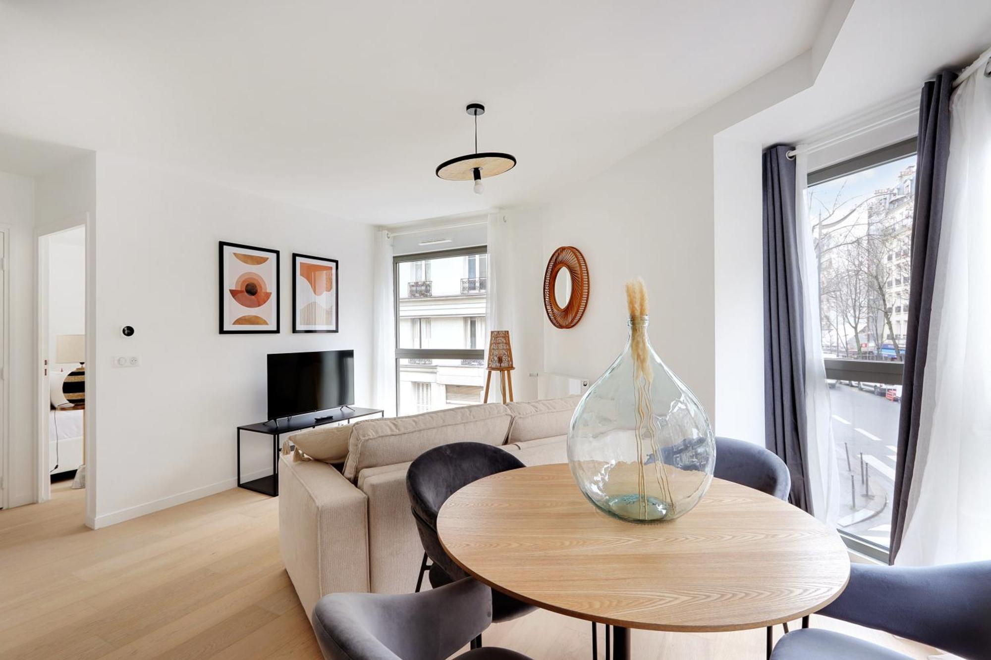 Apartment Pick A Flat's In Montmartre - Rue Ordener Paris