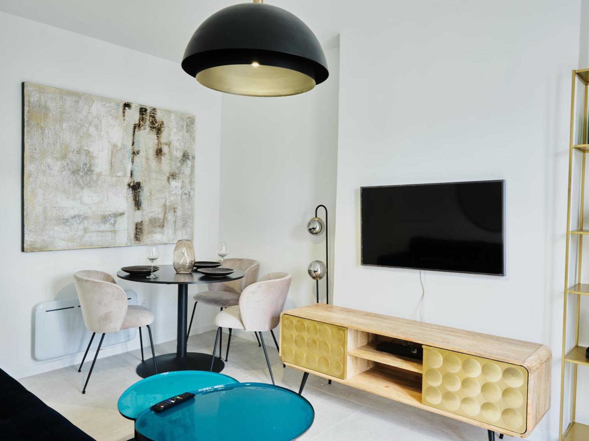 Bel Au Charme Parisien, Pour 6 Personnes Apartamento