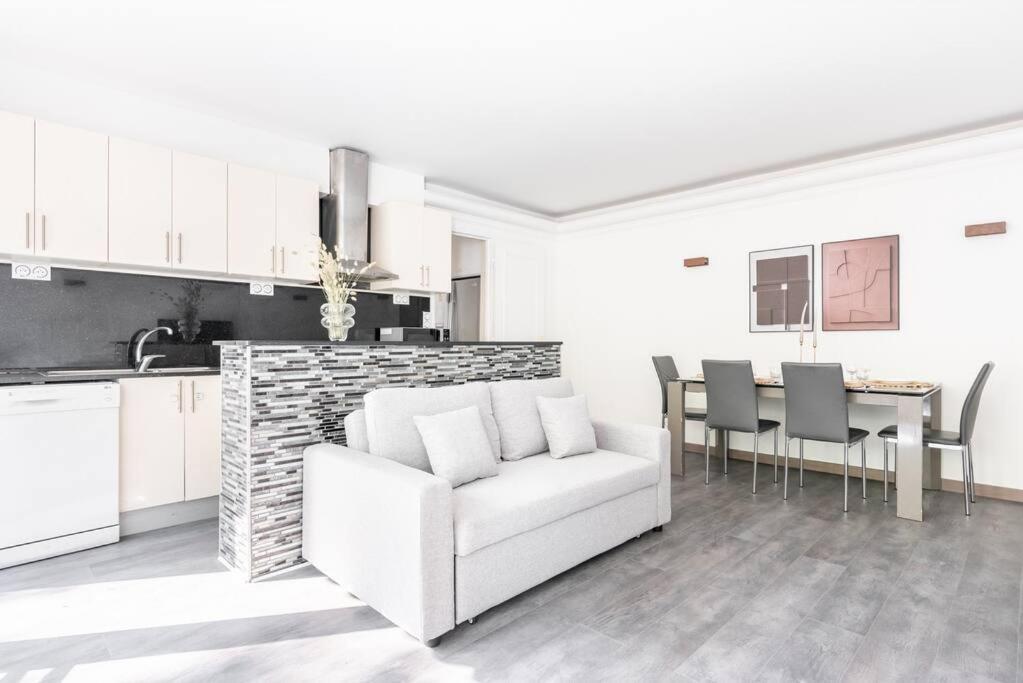 Apartment Ensoleille Buttes Chaumont - Iii *