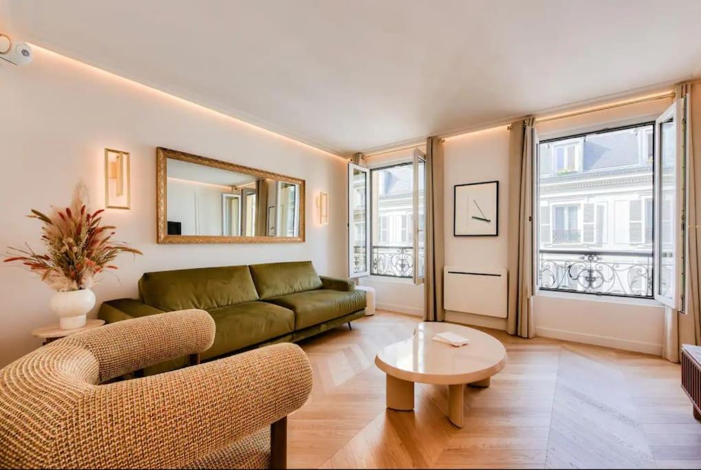De Luxe Pres Des Champs Elysees Apartamento *